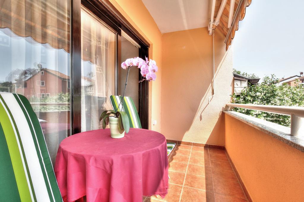 Apartment Roko Umag Exterior foto